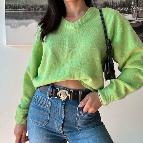 90s vintage minimalist lime green Lambswool Vneck chunky knit vneck sweater - Picture 1 of 8